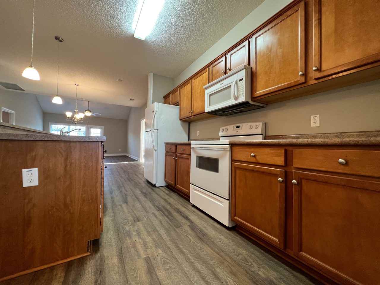 104 Bull Bay Dr #NA - Photo 2 of 19