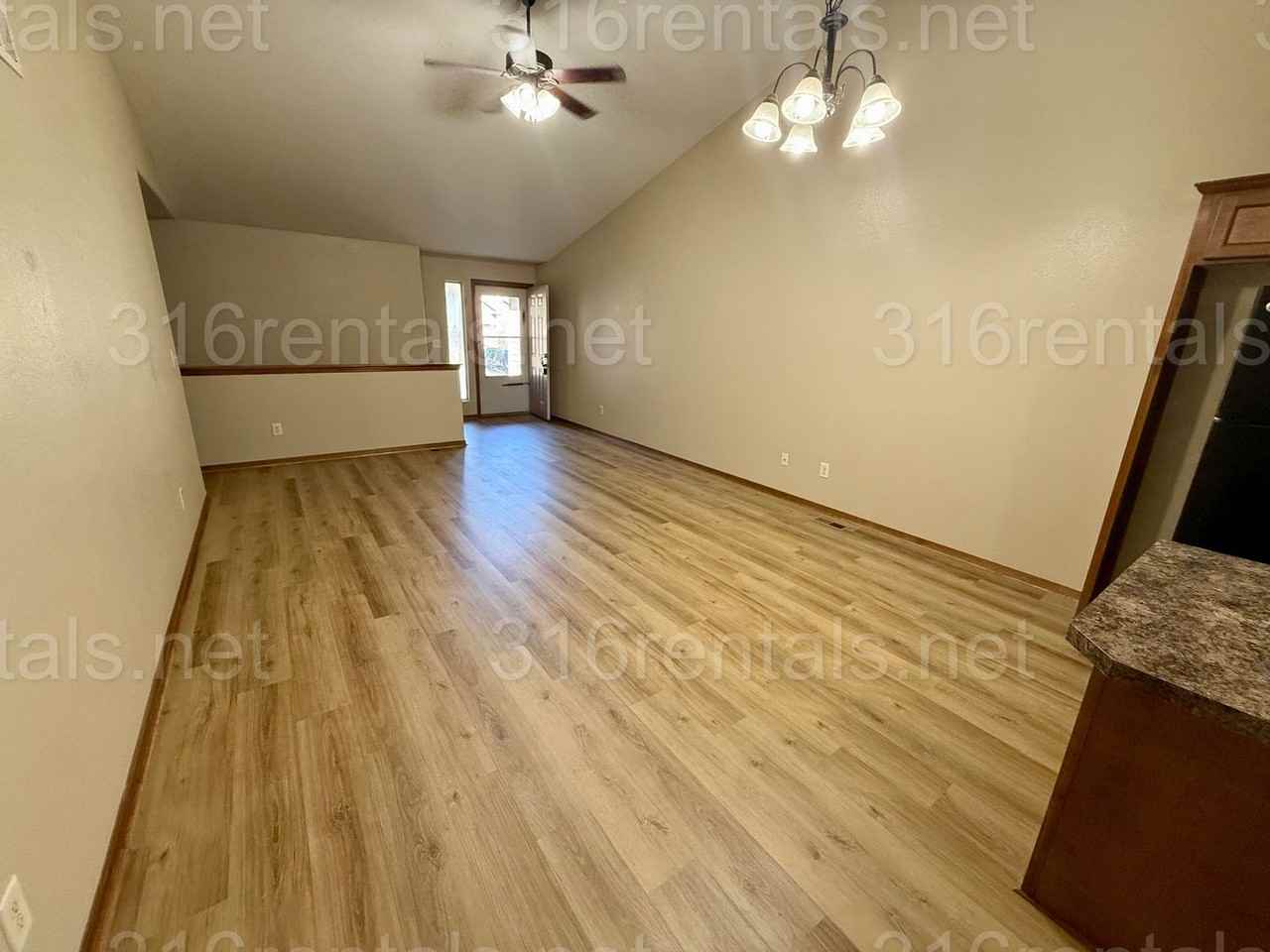 2328 S Goebel Cir - Photo 2 of 10
