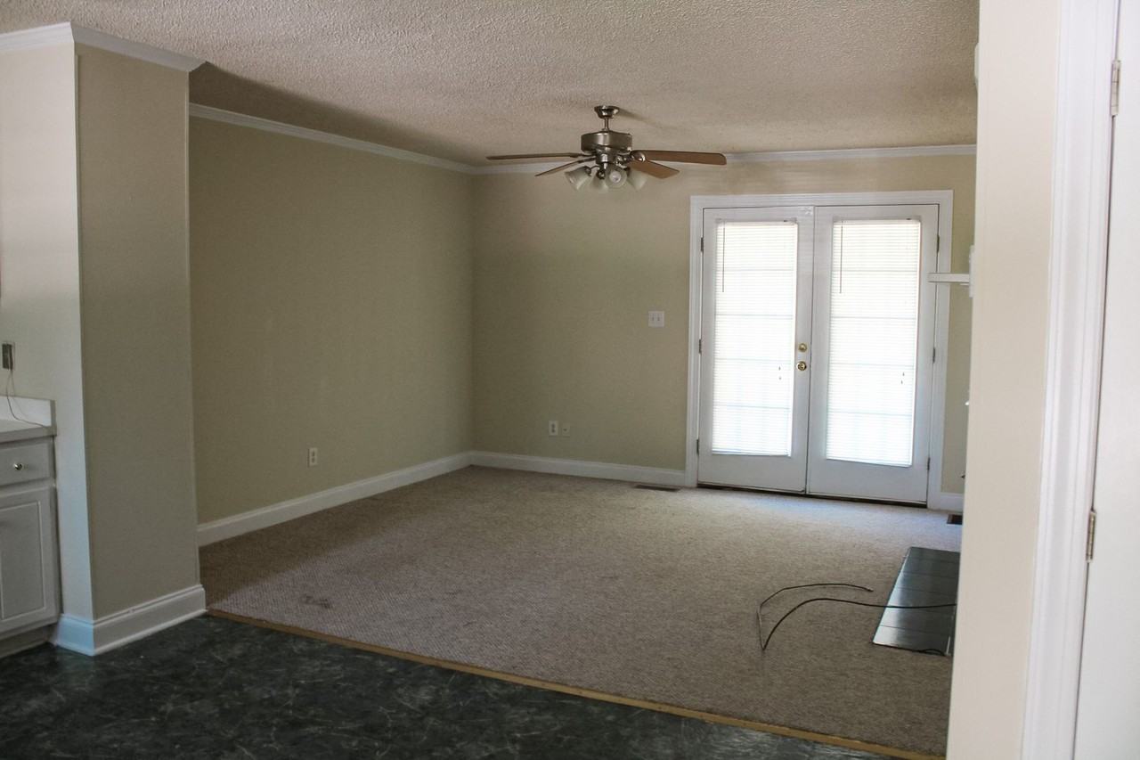 3508 Providence Ln Nw - Photo 3 of 25