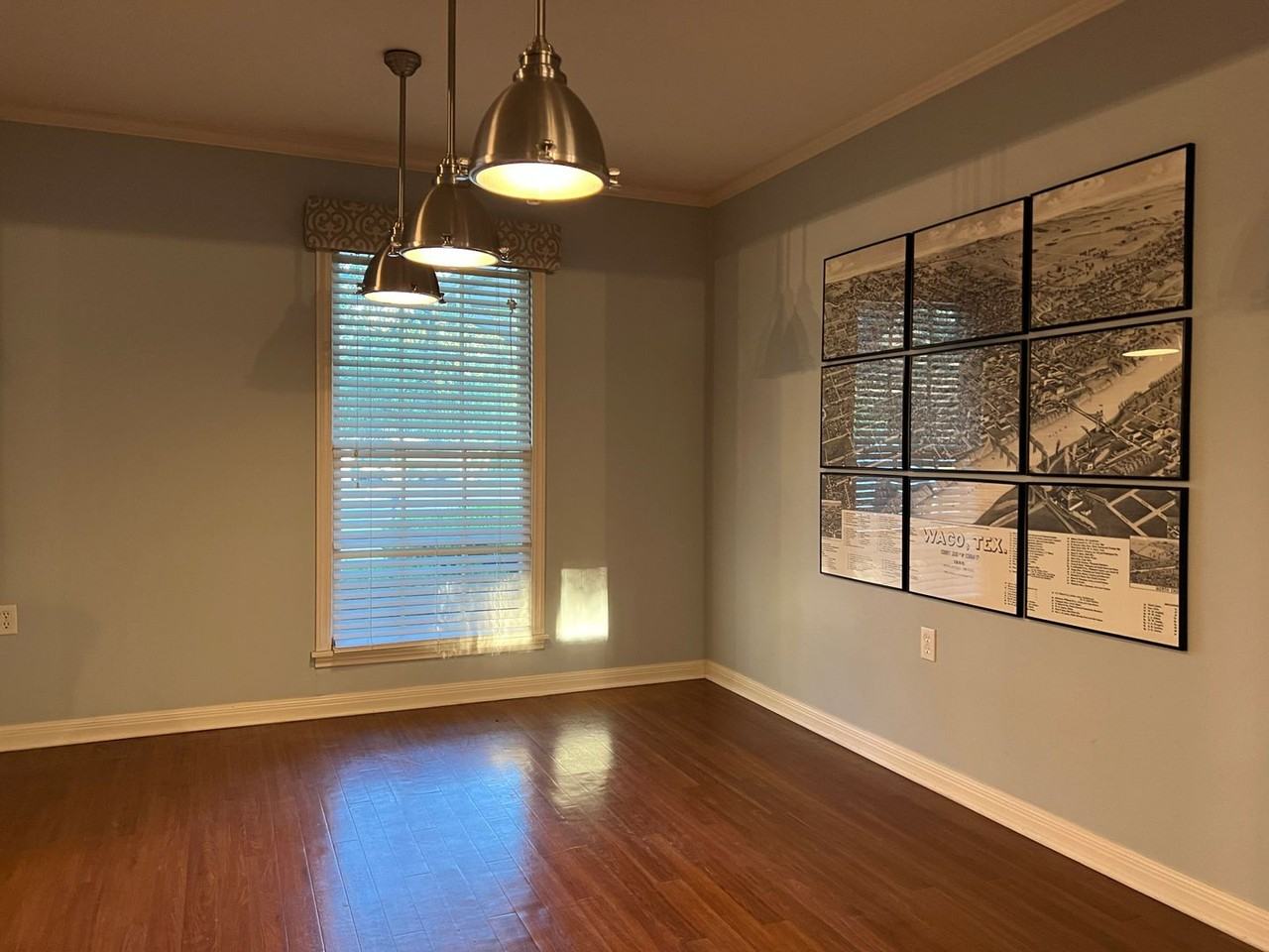 2331 Lake Air Dr - Photo 3 of 14