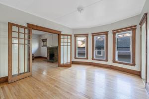 featured image of 129 Victoria Place