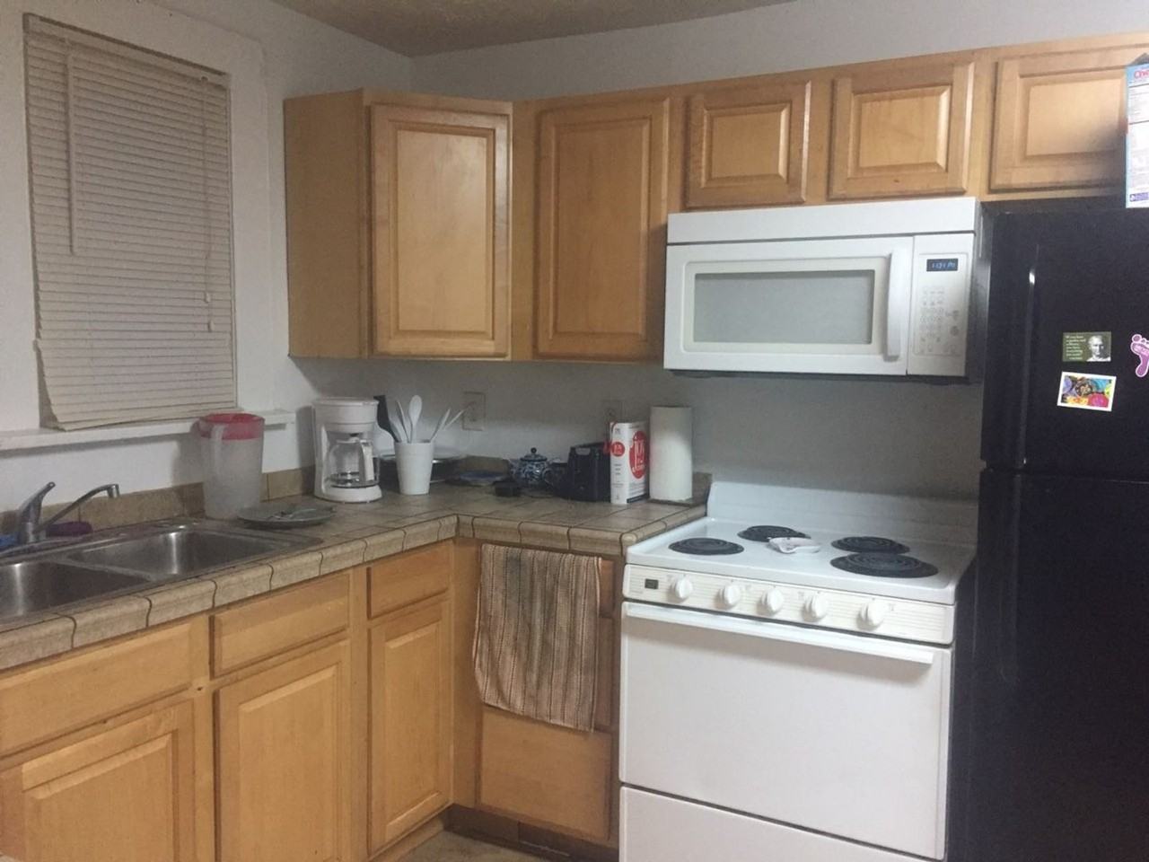 1417 S Walnut St #A - Photo 3 of 8