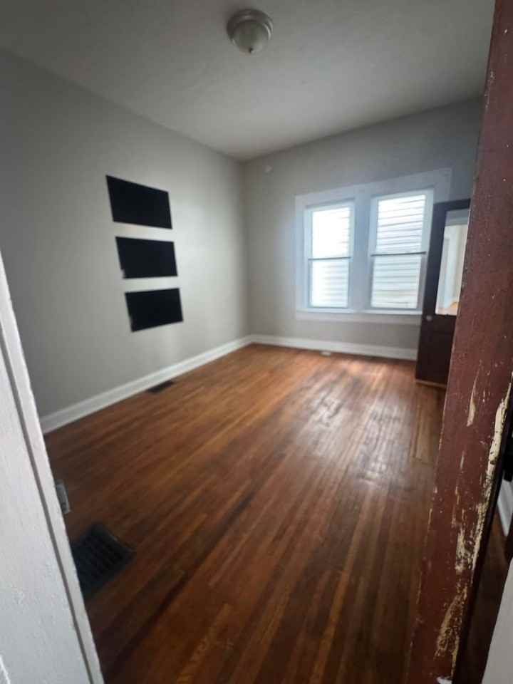 1417 S Walnut St #A - Photo 7 of 8