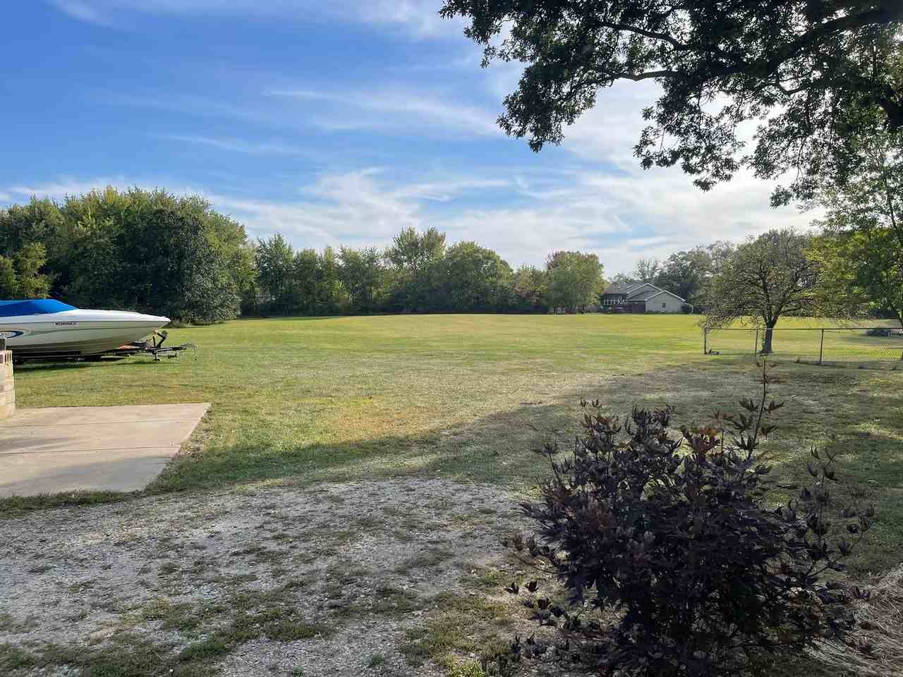 6601 W 141st Ave - Photo 4 of 33