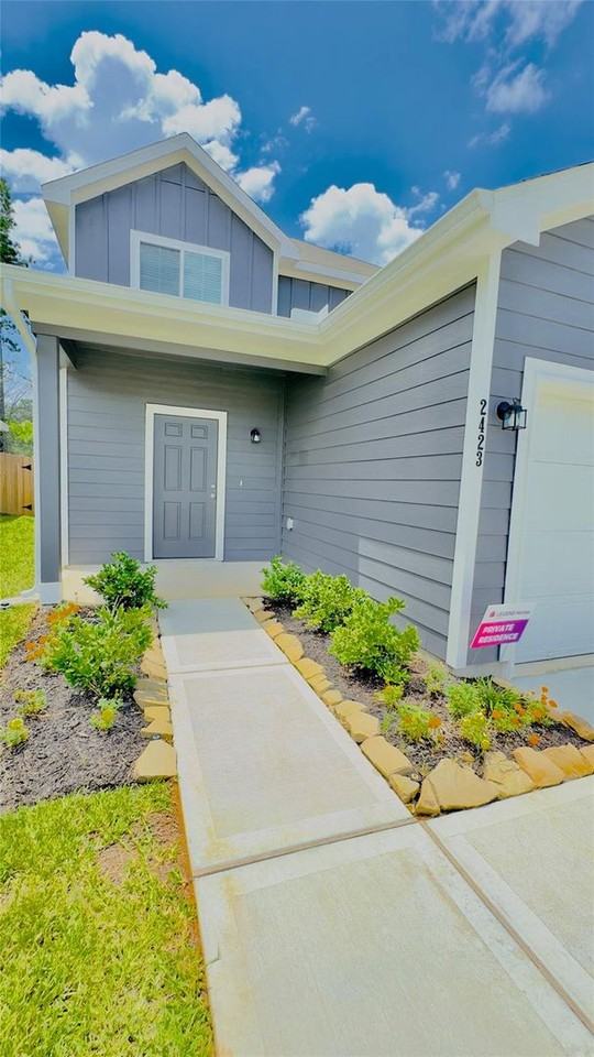 2423 Bluefish Ct #0 - Photo 2 of 30