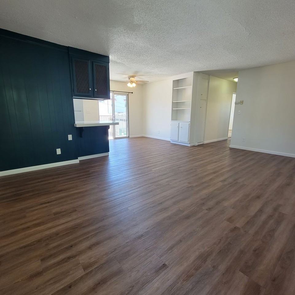 4382 Utah St. - Photo 4 of 37
