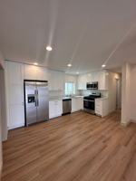 featured image of 906 906 Emory Street/931-933 Elm Avenue