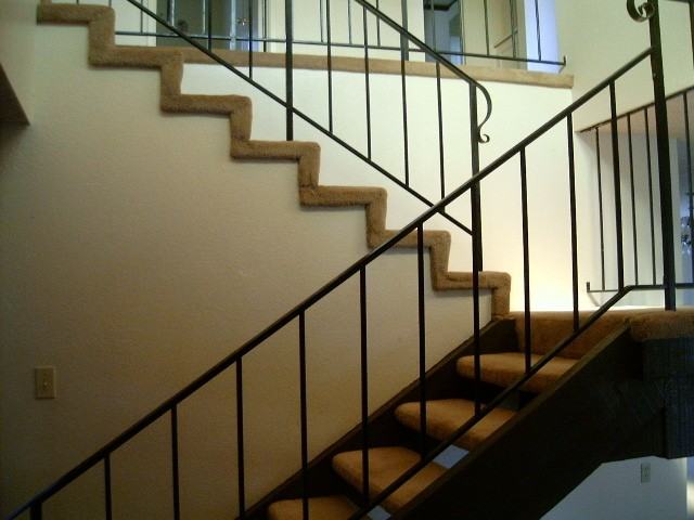 19 Casselman Ct - Photo 3 of 9