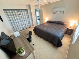 302 Se Lancaster Ave #NA - Photo 1 of 1