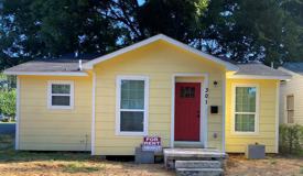 301 Edwards St - Photo 1 of 1