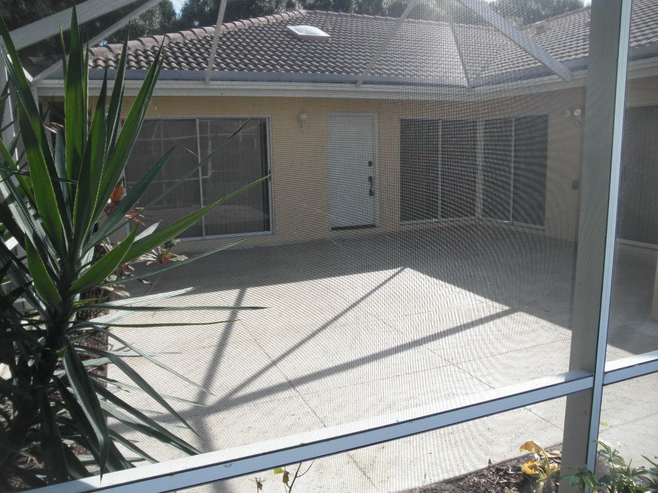 9124 Sun Terrace Cir - Photo 2 of 13