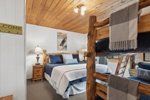 featured image of 300 Bay Point Dr