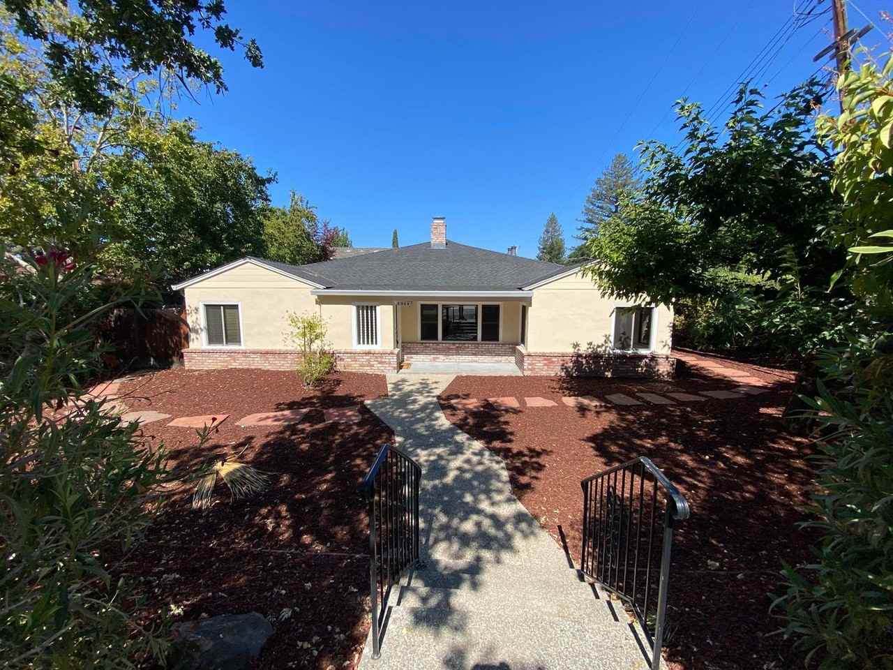 1246 Altschul Ave - Photo 2 of 22