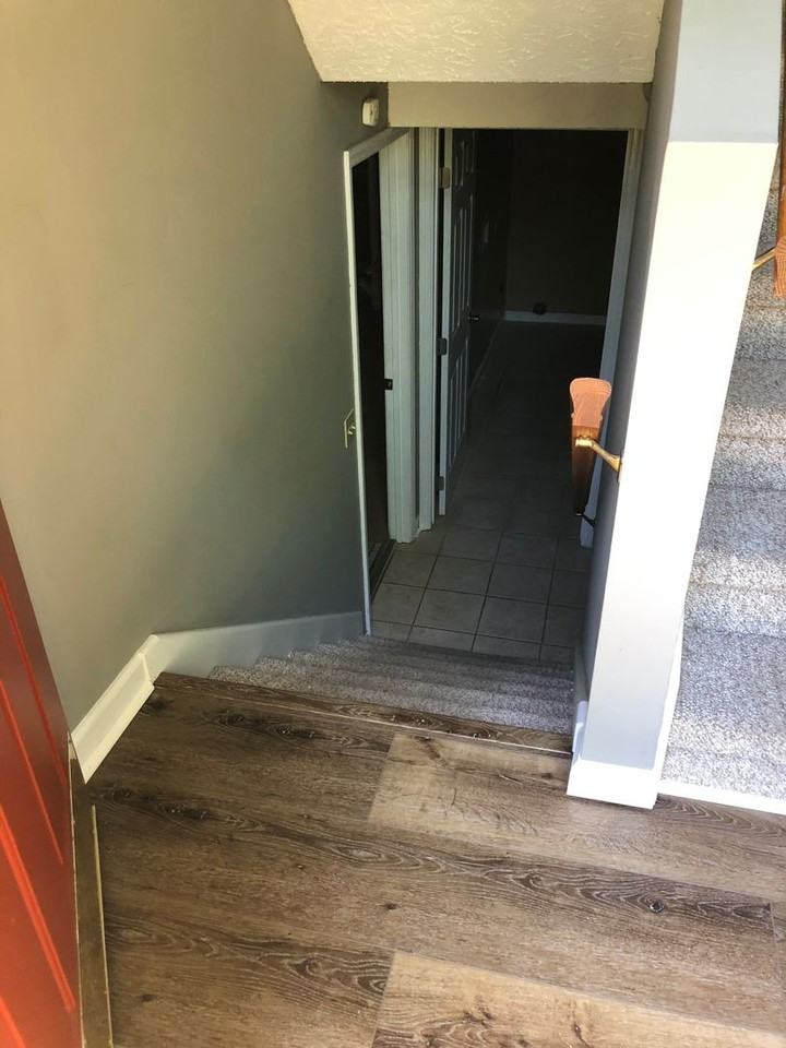 415 Greenland Ln - Photo 2 of 18
