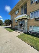 33rd Ave Apartments - Photo 1 of 1