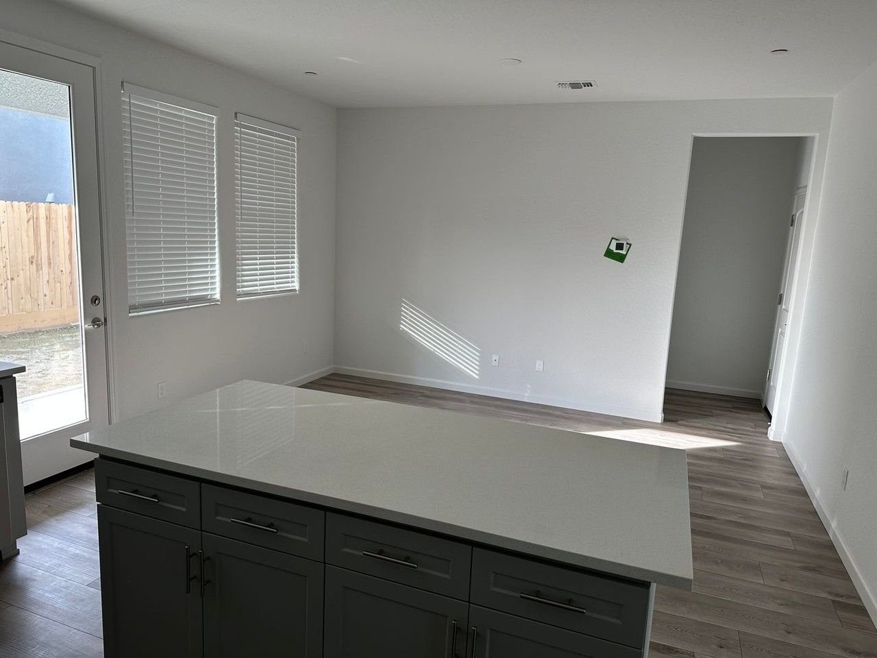 3009 N Creekside St - Photo 6 of 20