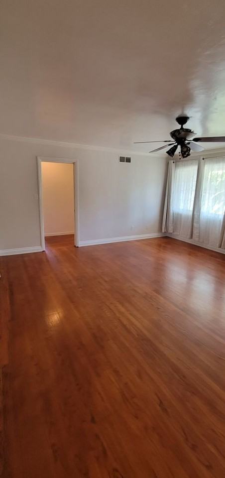 9144 Rosedale Dr - Photo 4 of 17