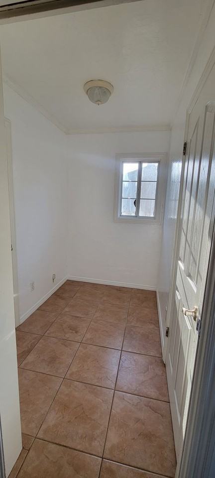 9144 Rosedale Dr - Photo 7 of 17