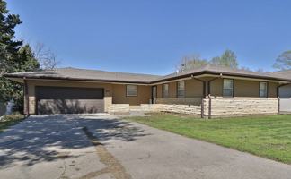 featured image of 207 Whiting St