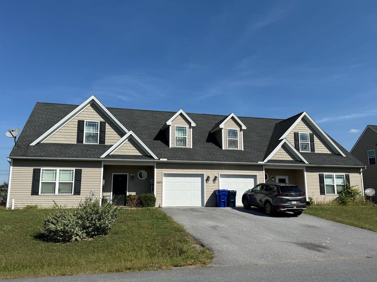 3669 Oakley Ln - Photo 2 of 30