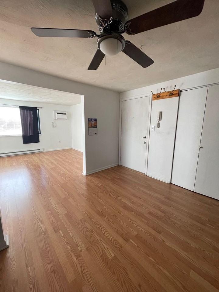 51 S 86th St - Photo 2 of 26