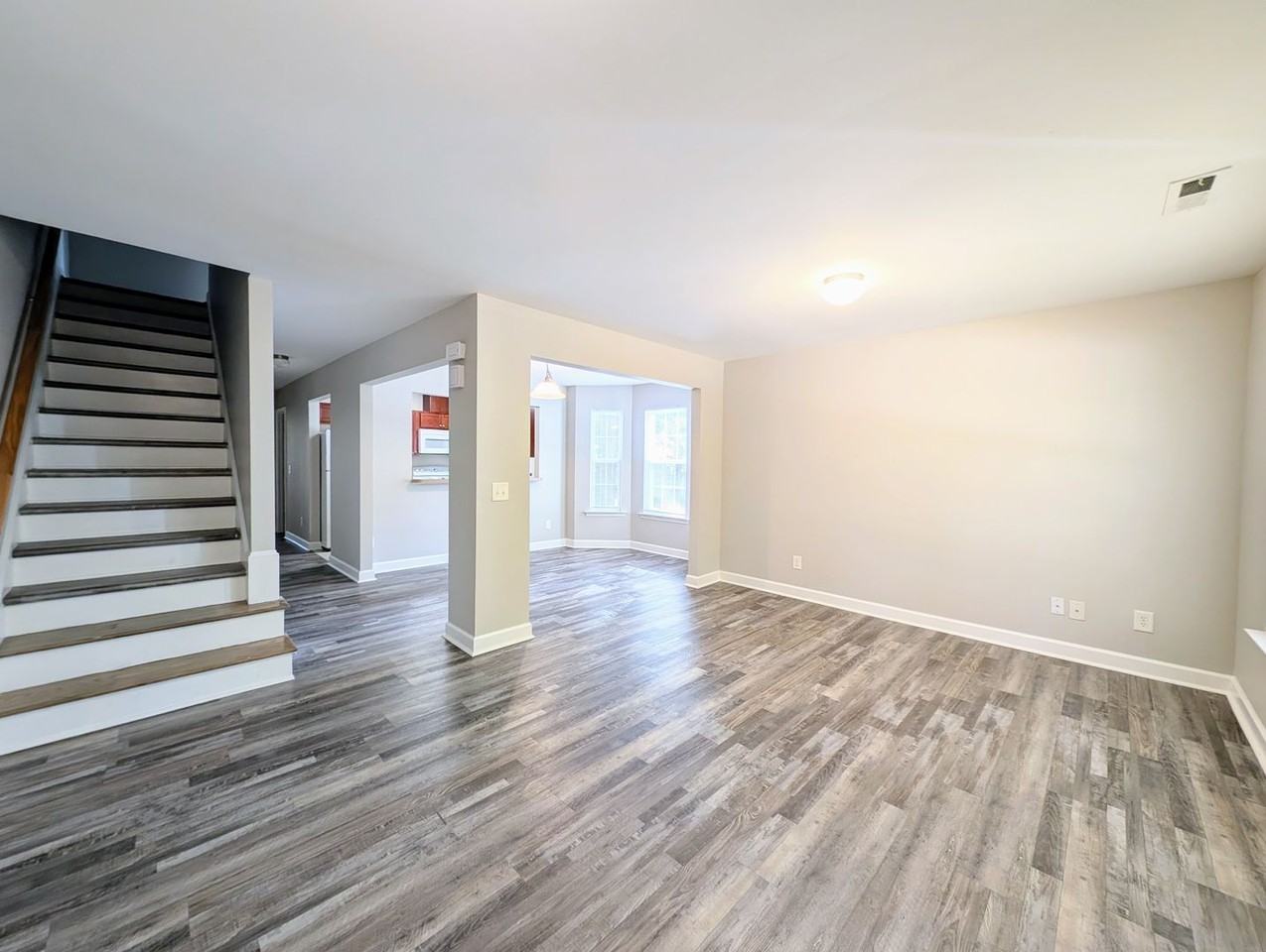 830 N Taylor St - Photo 2 of 21