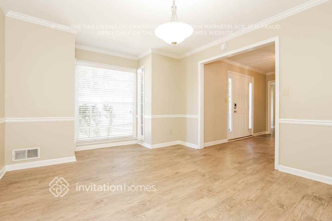 5018 Stoney Point Cir - Photo 6 of 20