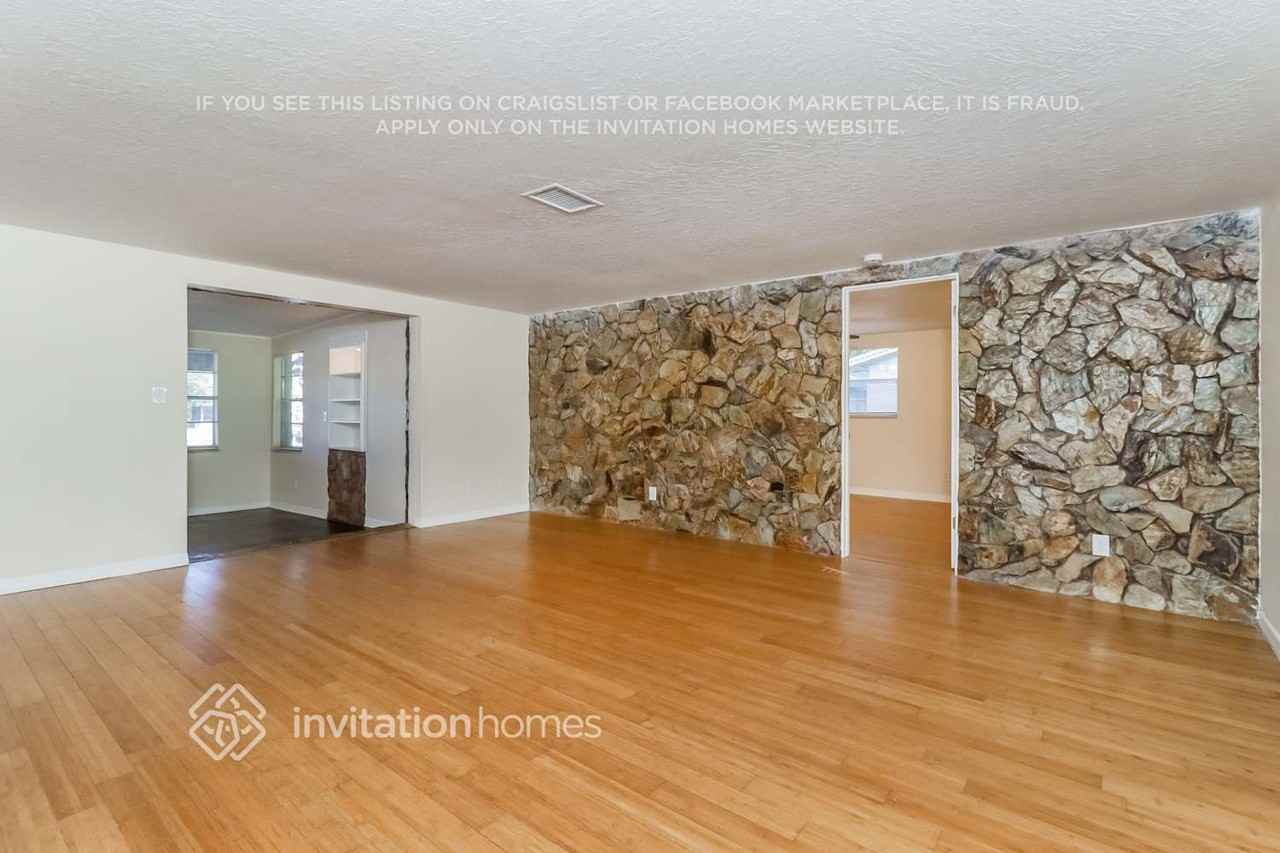 2253 Hama Drive - Photo 6 of 16