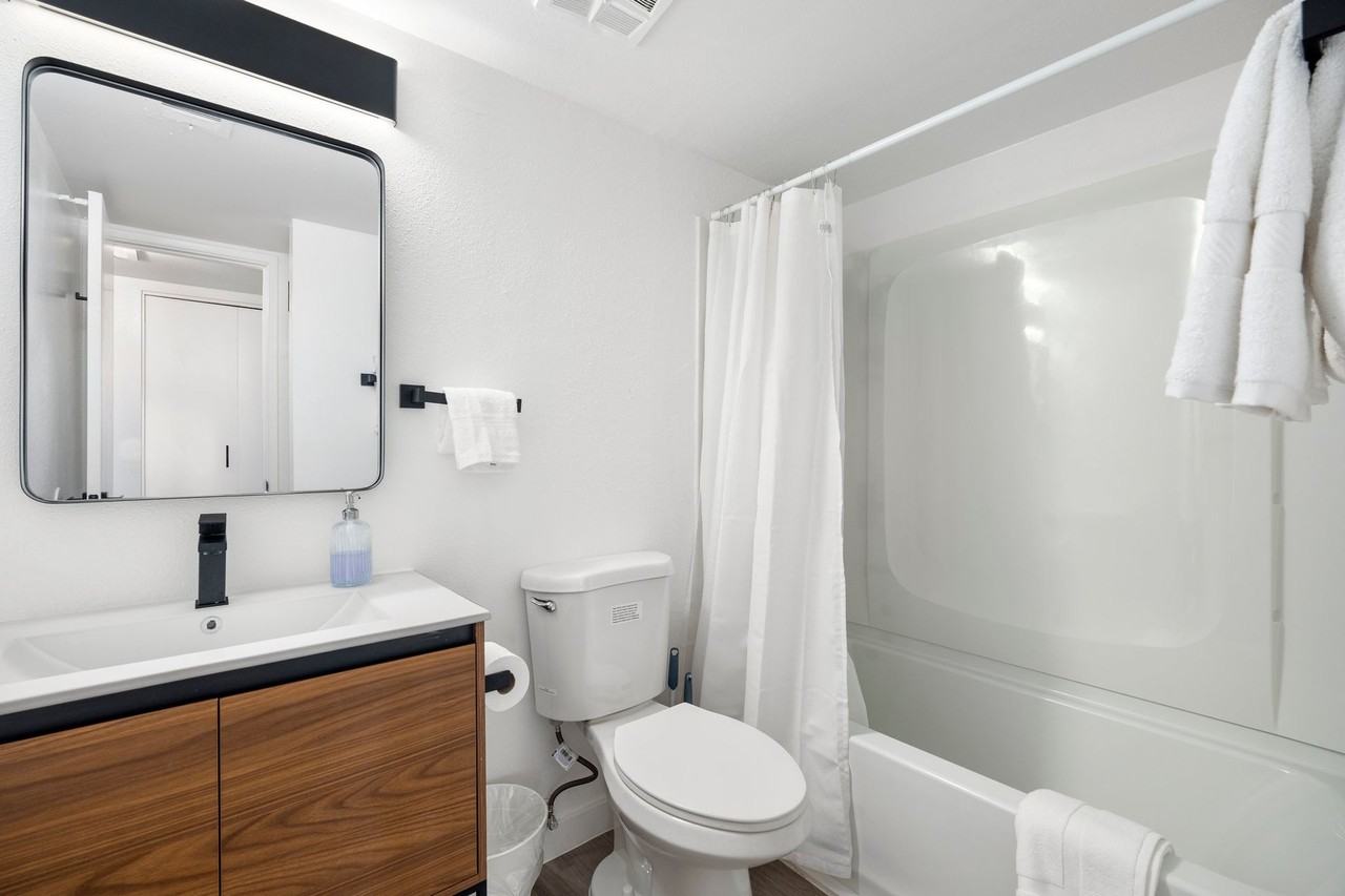 Fringe Mountain View - Photo 7 of 30