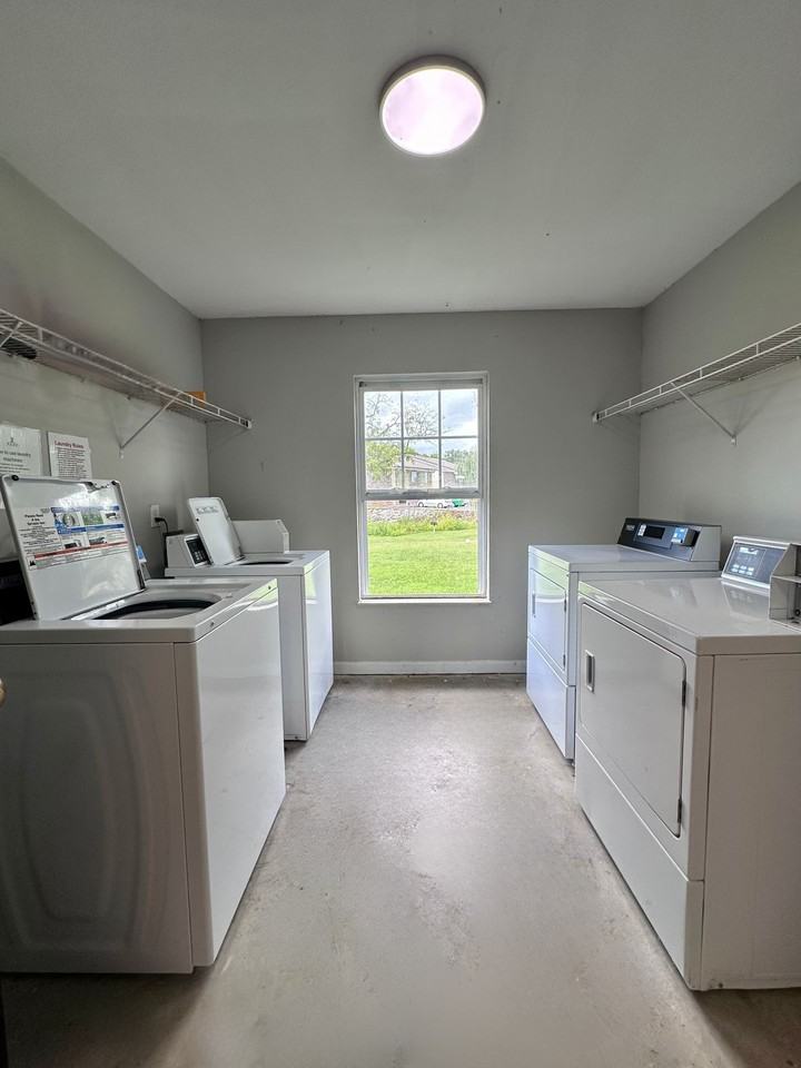 Rand at Forest Hill - Photo 4 of 50