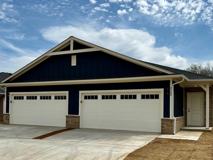 2741 Belmont Cir - Photo 1 of 1