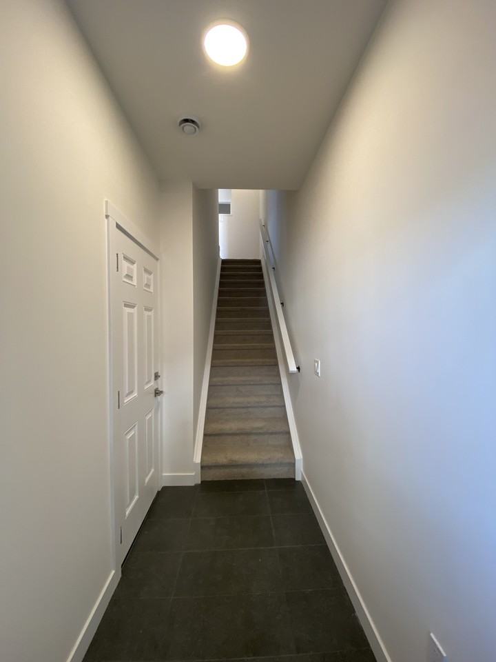 Unit 11 200 Belmont Street SW - Photo 2 of 11