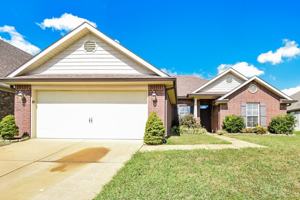 featured image of 2952 N Hartland Dr