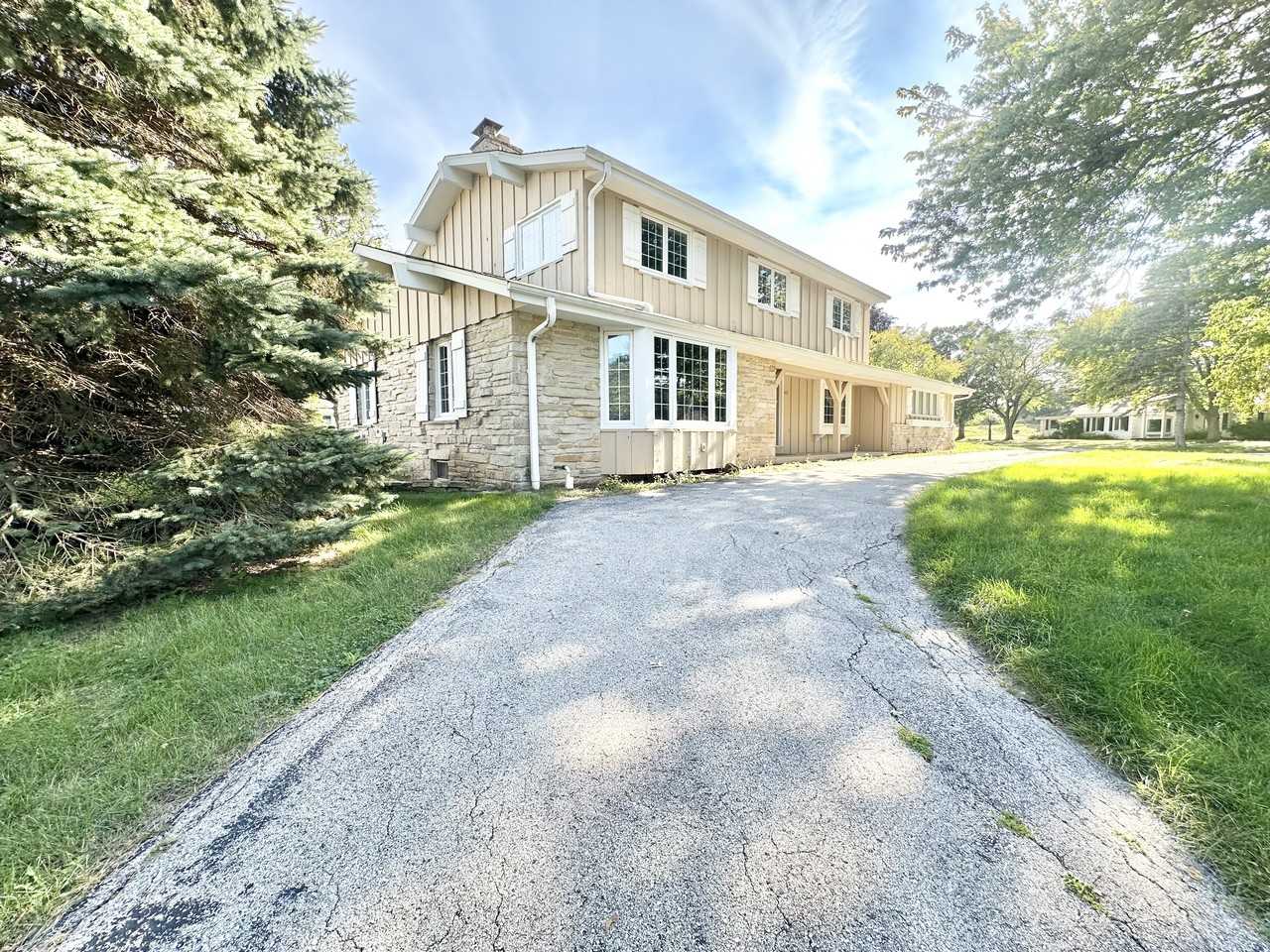 3431 West Colette Court - Photo 2 of 33