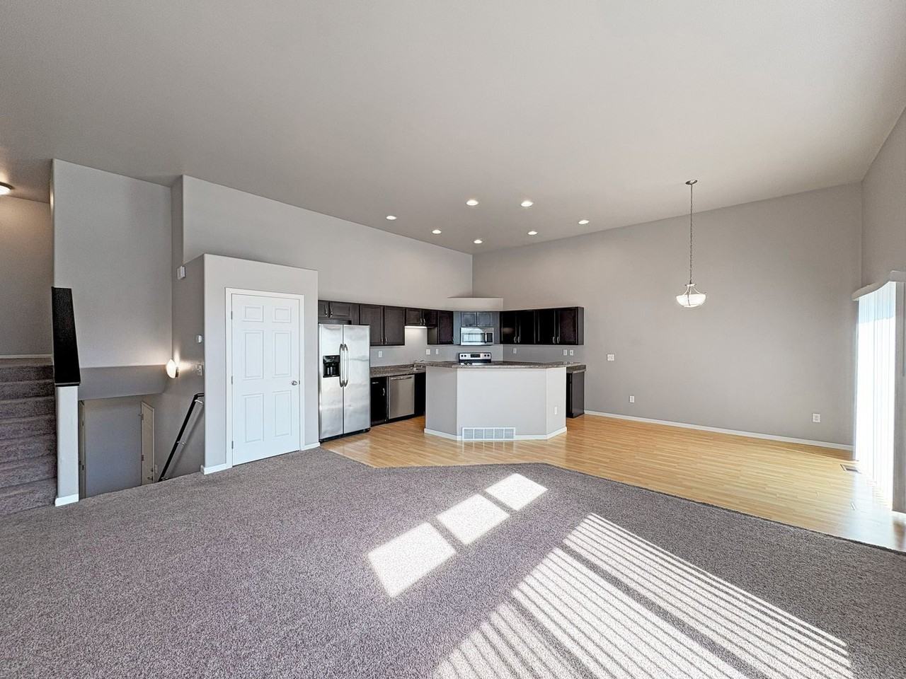 Stonebridge Town Homes - Photo 2 of 20