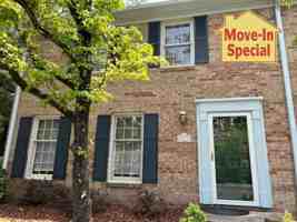 featured image of 813 Seabury Ct