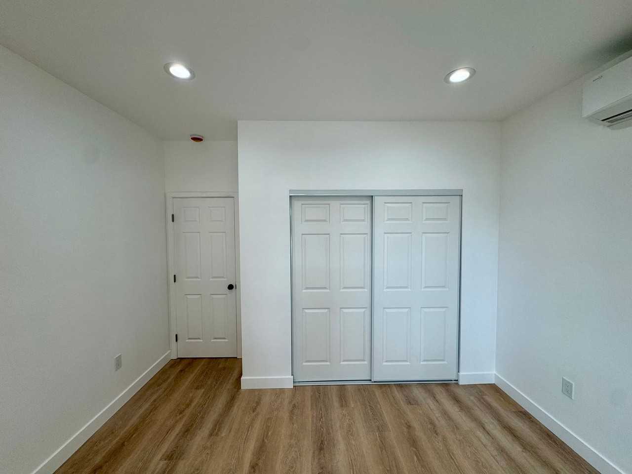 2264 San Anseline Ave - Photo 7 of 8