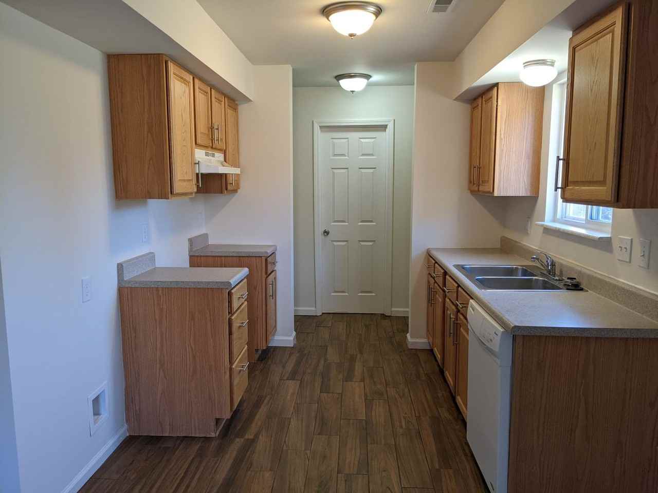 145 Horseshoe Valley Dr - Photo 3 of 10