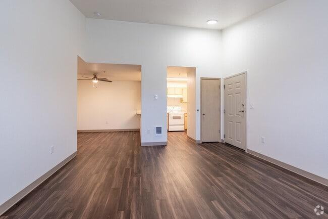 4175 Quest Dr