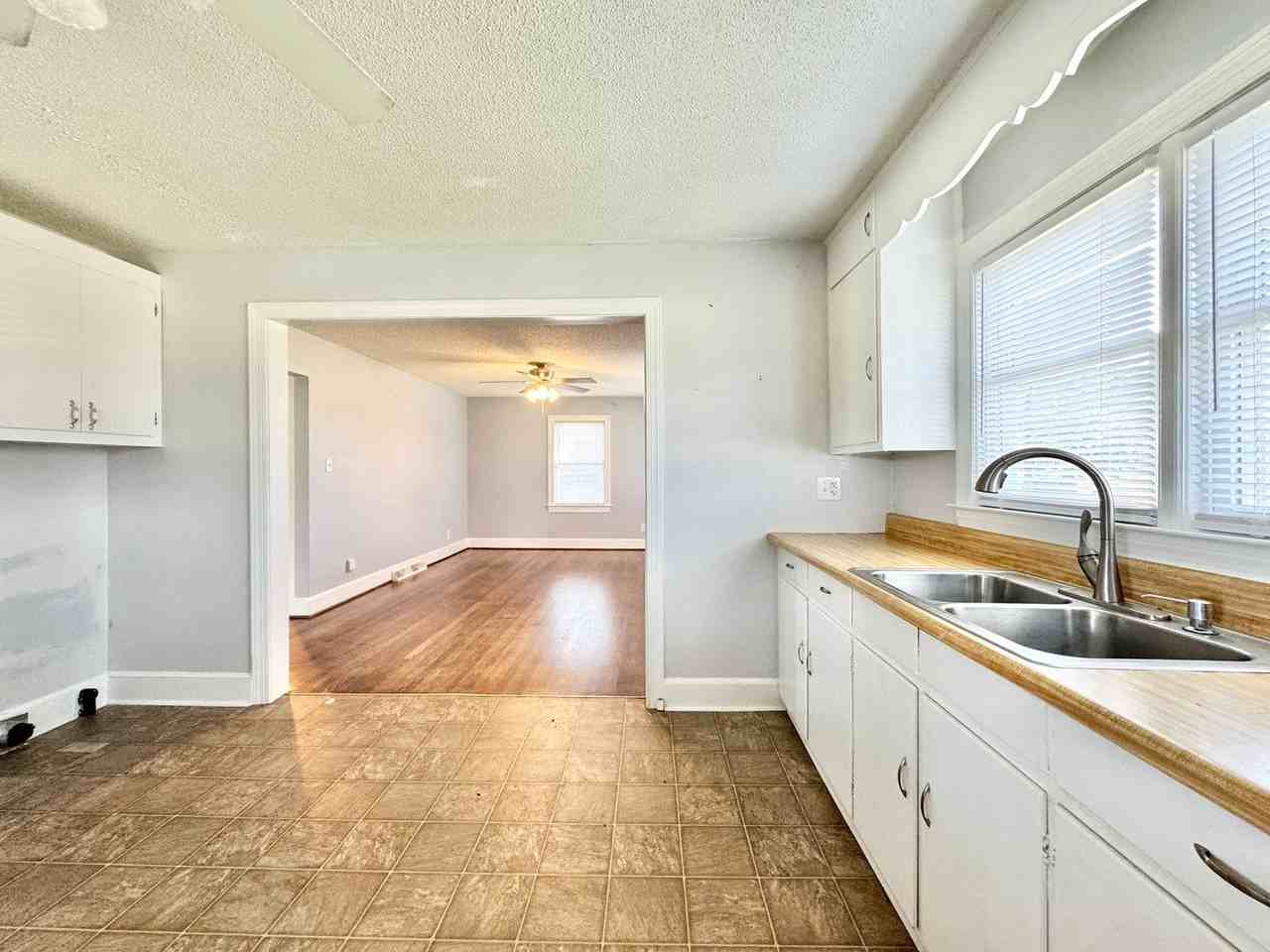 7030 Spencer Dixon Rd - Photo 2 of 10