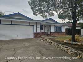 featured image of 3320 Panorama Dr