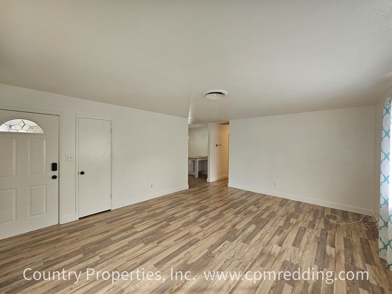 3320 Panorama Dr - Photo 6 of 32