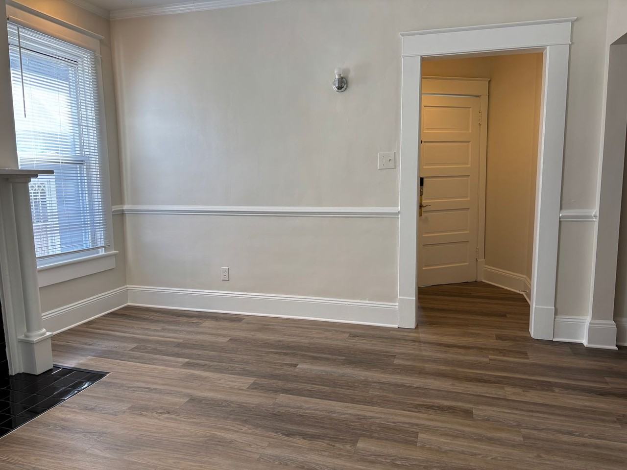 603 Magnolia St - Photo 3 of 9