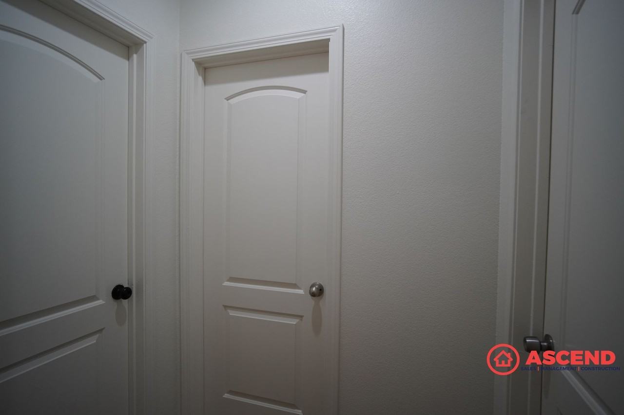 5408 Tejon Ridge Ct - Photo 6 of 21