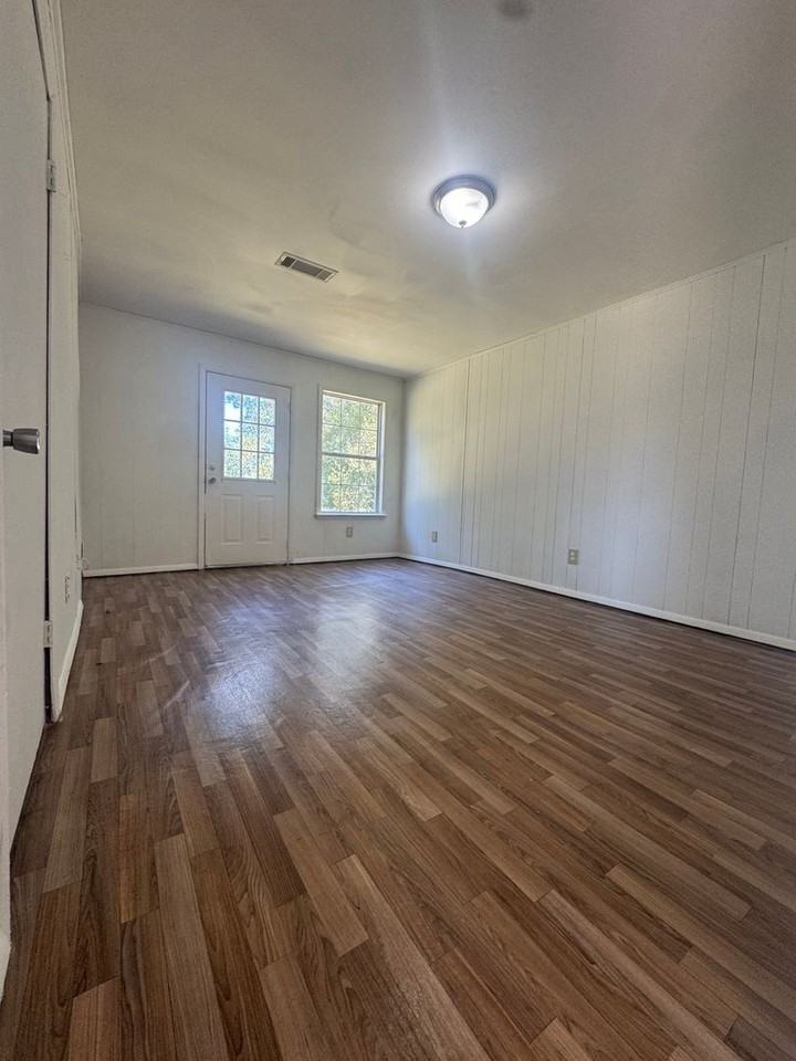 3055 Alta Road - Photo 5 of 12