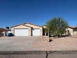 featured image of 1911 Willow Ave