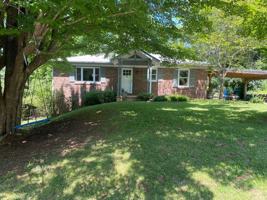 featured image of 4 Glenway Dr