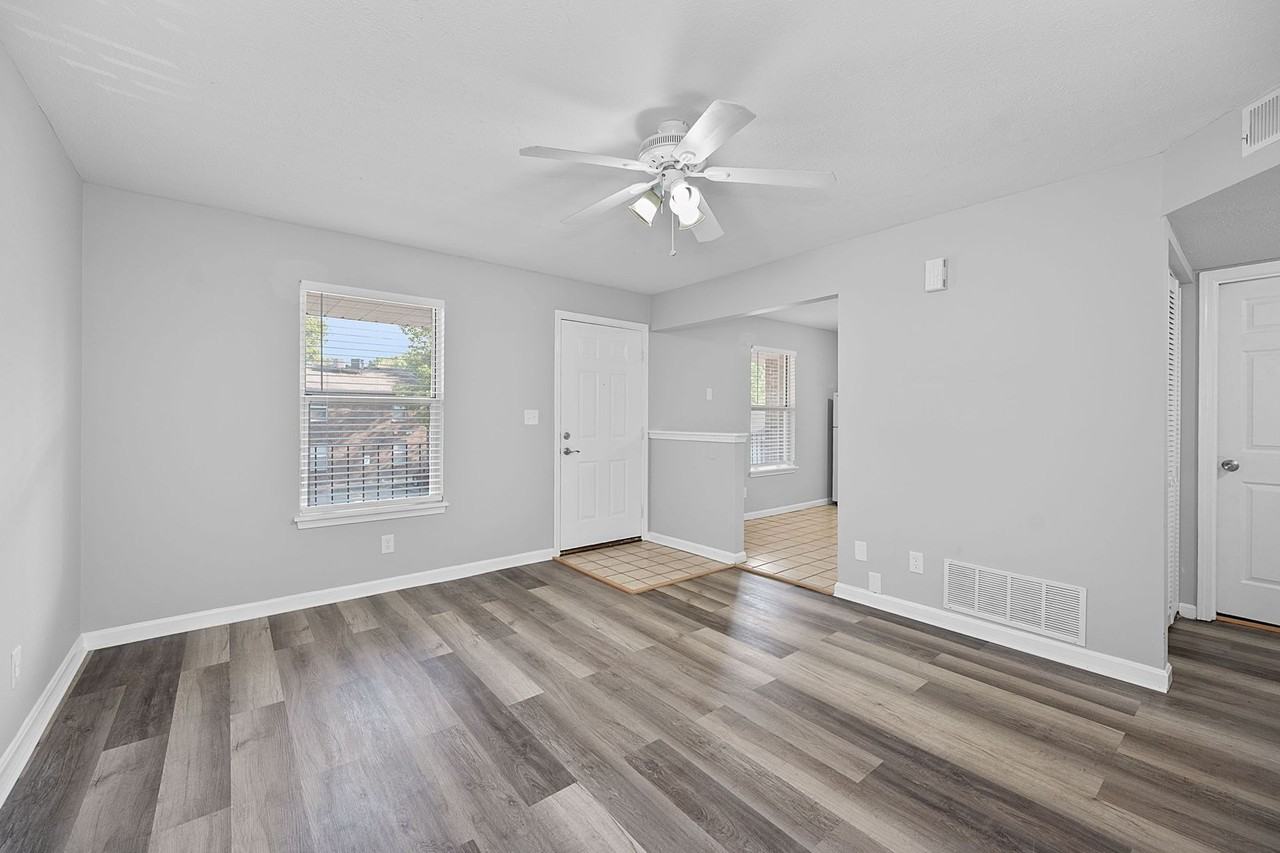 ⭐ Come Visit Us at 3521 Janell Road, Louisville, KY 40216! ⭐ - Photo 3 of 6