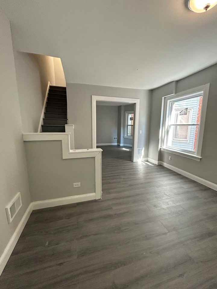 156 Hoffman Ave - Photo 4 of 19