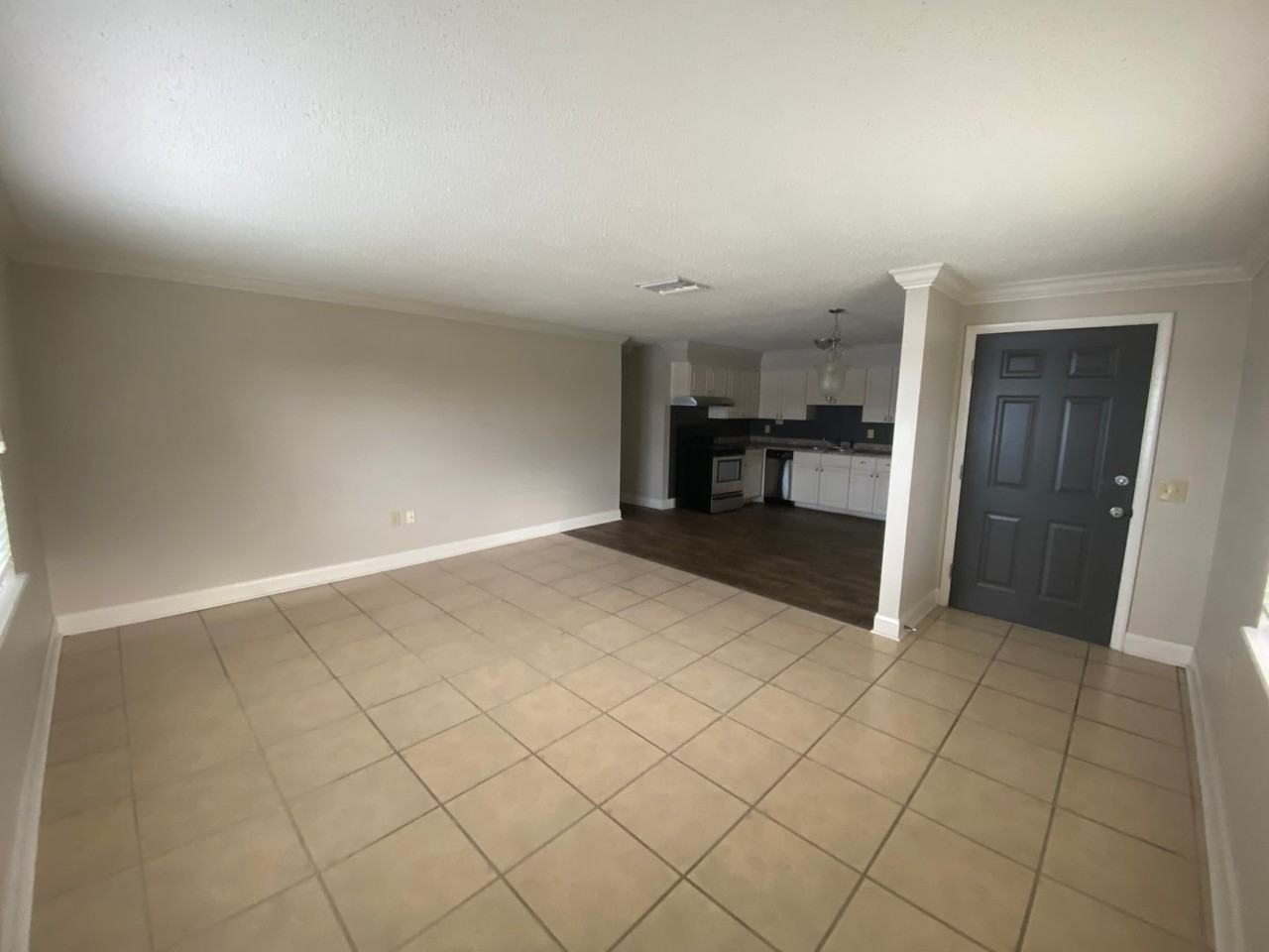 Lake Silver Apartments - Photo 4 of 15